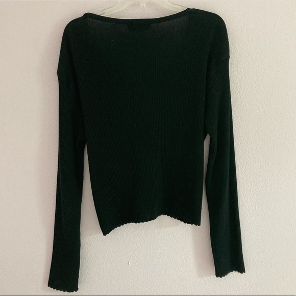 The Great American Sweater - Picture 5 of 9